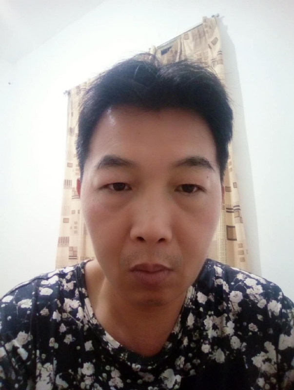繁华哀伤的第一张照片--沙县征婚网
