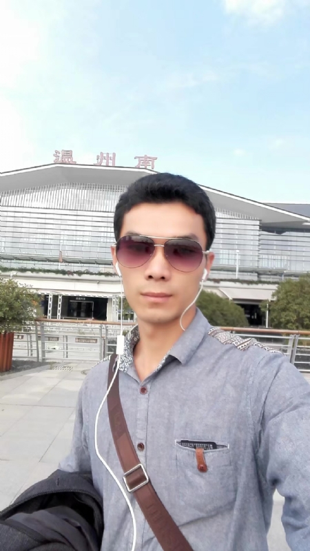 错把真心喂了狗的第三张照片--沙县征婚网